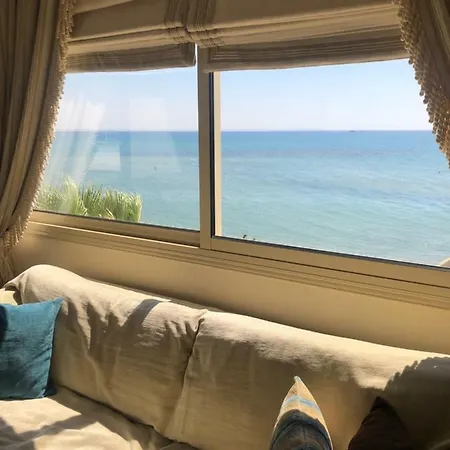 Διαμέρισμα Mackenzie Sunrise Eftyhia Court *